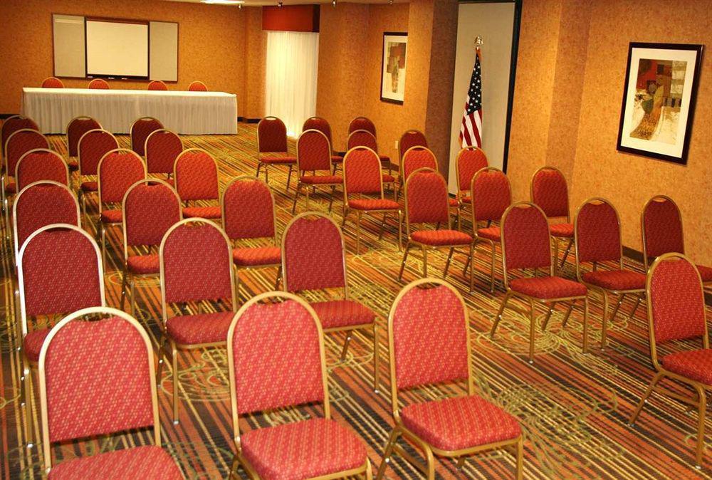 Hampton Inn & Suites Cleveland-Southeast-Streetsboro Facilidades foto