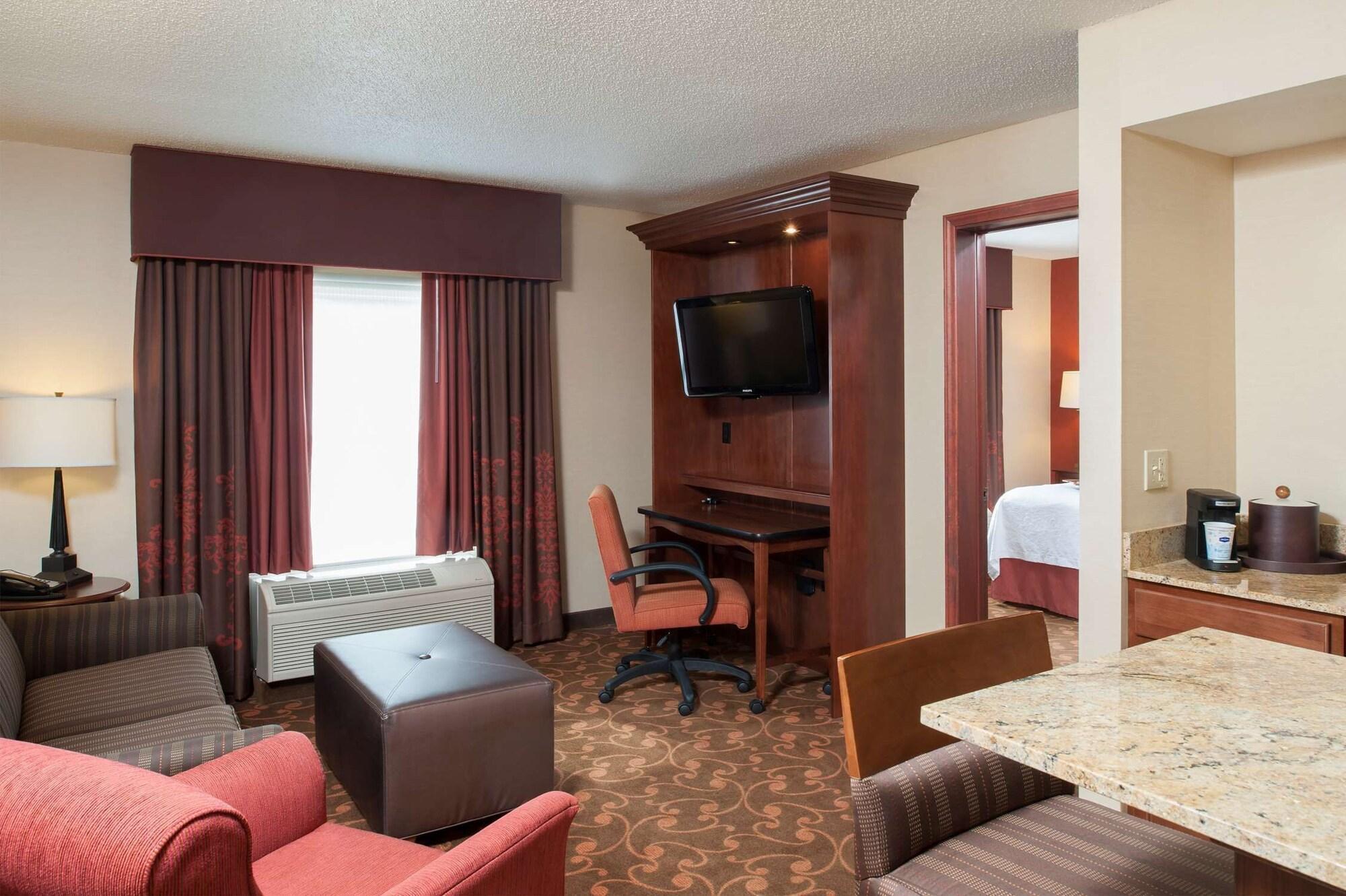 Hampton Inn & Suites Cleveland-Southeast-Streetsboro Exterior foto